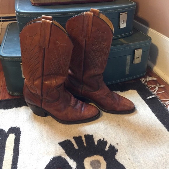 Frye Shoes - Women’s cowgirl boots size 8.5